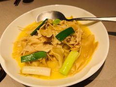 农家笋衣-荣轩(新荣记环球金融中心店)