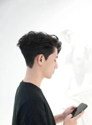 -东方先生国潮男士理发馆