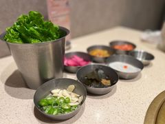 -蚂蚁洞·烤肉大营地(上海静安大悦城店)