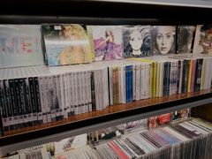 -新华书店(新街口旗舰店)