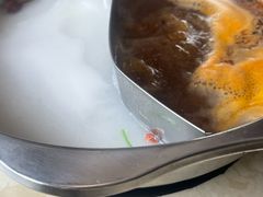 -歪小孩山野鲜货火锅店(银河名座店)