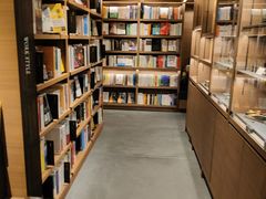 -茑屋书店(天目里店)