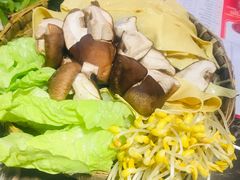 -蜀辣居鲜货老火锅(红牌楼店)