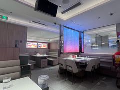 -海底捞火锅(杭州庆春路夜宵主题店)