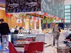 -飨食汇全日制餐厅·昆山皇冠假日酒店(九方店)