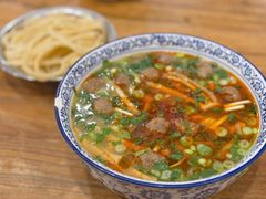 牛肉汤全家福-清真马杰山牛肉汤馆