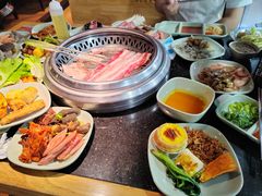 -梨花自助烤肉(乐宾店)