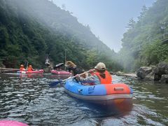 -安吉龙王山峡谷漂流
