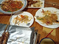 -喝丢一只鞋海鲜烧烤·海肠捞饭(文体街店)