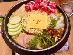 -WOW LUCKY创意韩料(龙阳广场店)