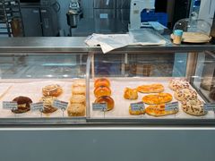 -红宝石·鲜奶小方·海派西点房(控江店)