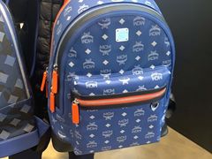 -MCM(比斯特上海购物村店)