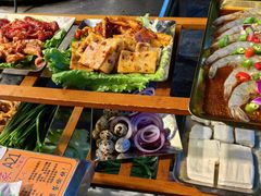 -老渔家·白族·石板烧·野生菌火锅(古城中心店)