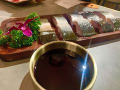 -围炉肉舍•炭烤活鳗•丹东海鲜烤肉(步行街店)