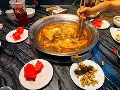 -老船舫·现做活鲜鱼馆(东郊记忆店)