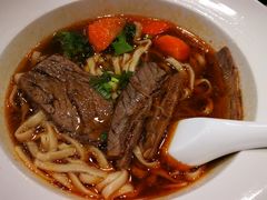 -康师傅私房牛肉面(马泉营奥莱店)