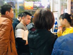 等位区-车头老二大排档