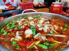 -二钳洞庭虾蟹·江湖菜(成都鹭岛店)