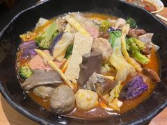 -万记麻辣烫国展总店