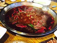 -毛毛老火锅(八年观音桥店)