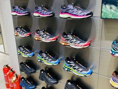 -SALOMON萨洛蒙(北京王府中环店)