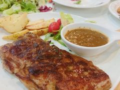 -斗牛士牛排餐厅(嘉里汇店)