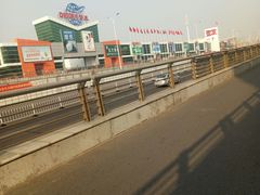 -登发装饰城(红桥店)