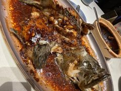 -八府香鸭·啫啫煲(华山路店)