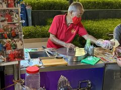 -詹爷爷乌节路街头冰淇淋