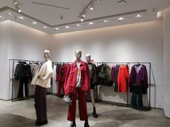 -URBAN REVIVO(西安Momopark店)