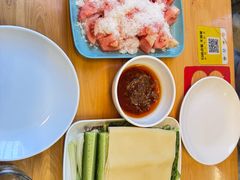 -铭记烧烤制作社•吊炉乳鸽 延吉冷面