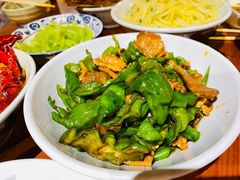 -琥珀老六龙虾(四里河店)