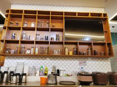 -胡须佬鸡煲四季火锅店(石厦西村直营店)