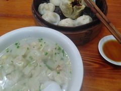 -上海特色小笼店(铁岭路90弄小区店)