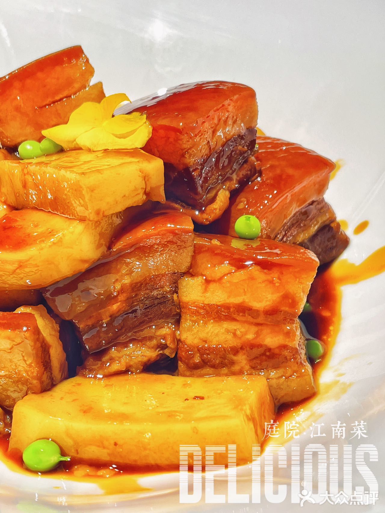 江南春花红胜火，3🈷️来庭院体会最美江南吧[机智]