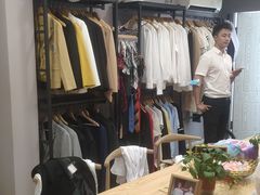 -花儿照相馆·最美证件照(红旗街万达店)