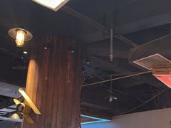 -YOGO优果密室逃脱(新佳丽广场店)