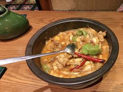 -云海肴·汽锅鸡·云南代表菜(天山百盛优客店)