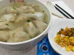 -南城香·饭香串香馄饨香(青年路店)