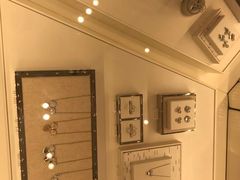 -Tiffany & Co.蒂芙尼
(杭州大厦店)