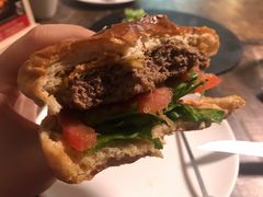 -HIGH FIVE哈福手工汉堡(桂林路店)