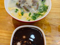 -鸭小妹鸭血粉丝(老门东店)
