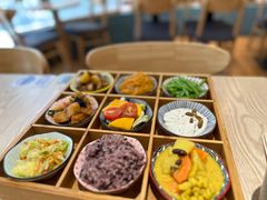 -轻蔬不用等·素食(江苏路店)