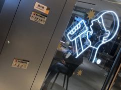-喜茶(杭州滨江宝龙店)