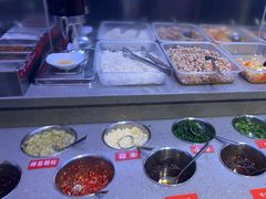 -佰人王串串香火锅(洋珠巷店)