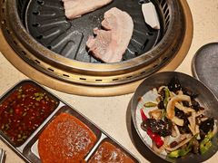-Ant 蚂蚁洞烤肉·大营地(上海静安大悦城店)