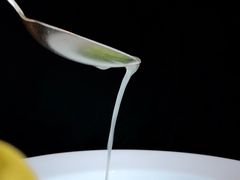 芙丝泉水浸迟菜心-广州柏悦酒店·悦景轩·粤菜餐厅