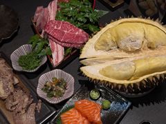 -铭牛烧肉·和牛海鲜自助(高新月牙湖店)