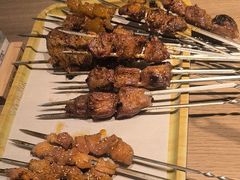 -街角等你.大连海鲜烧烤.经典铁板海鲜串(西安路店)