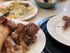 -泉福居酱骨头自助广场(南大街商业步行街店)